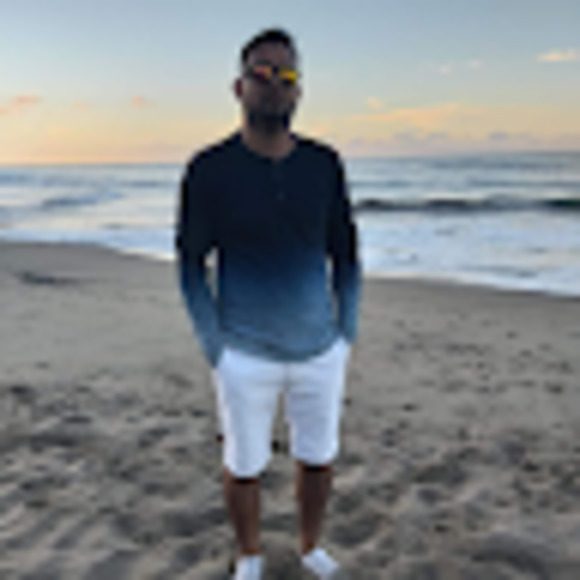 Meet your Posher, Tulio amilkar - Picture 1 of 1